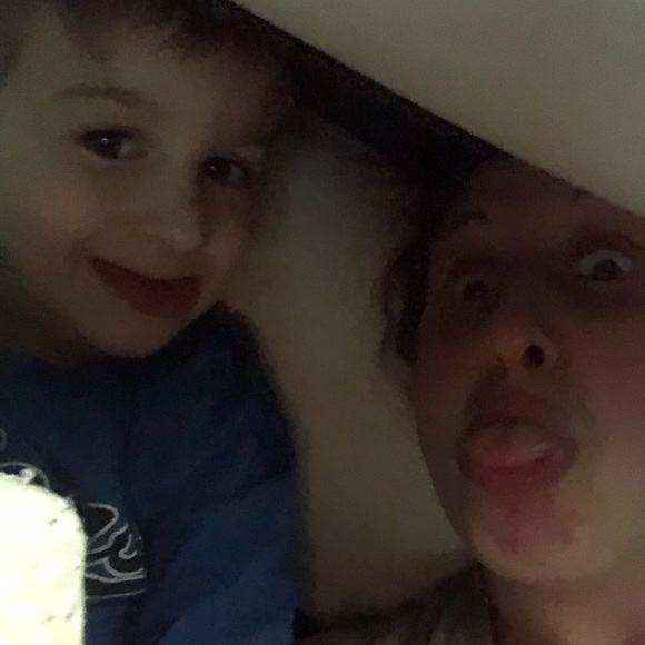 Meet your Posher, Kim - Picture 12 of 16